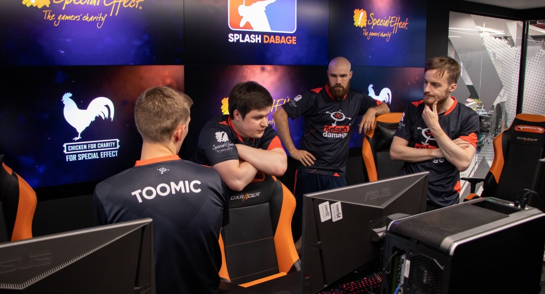 A quick team huddle before the match started.