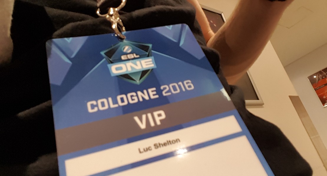 Yet another vanity shot of the VIP lanyard while having a drink?